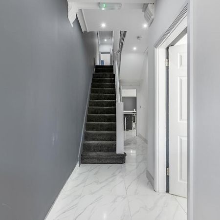 Crystal Towers Sasco Apartments Μπλάκπουλ Εξωτερικό φωτογραφία