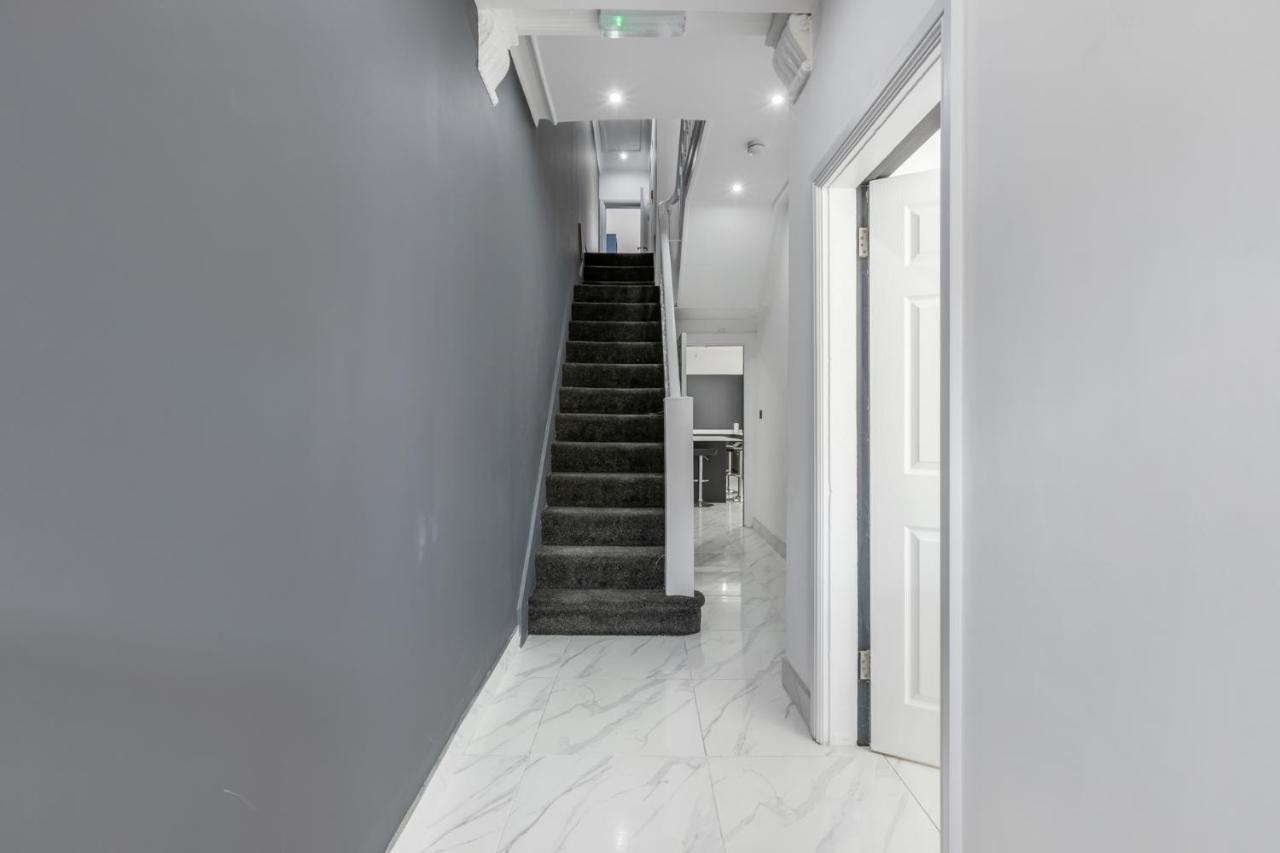 Crystal Towers Sasco Apartments Μπλάκπουλ Εξωτερικό φωτογραφία